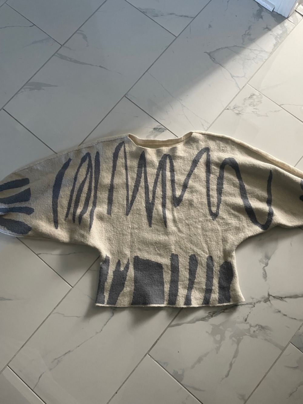 Neutral Cream Crewneck Sweater with Slate Brushstroke Design